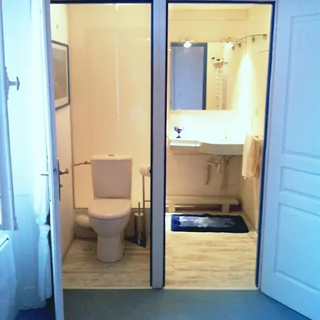 Appartement T2 à Pied De Sur Ancien Chic, Samedi A Samedi *