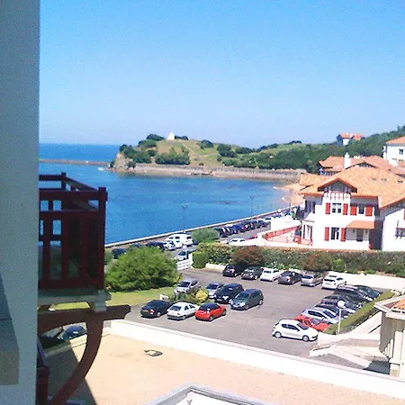 T2 A Pied De Sur Ancien Chic, Samedi A Samedi Apartment