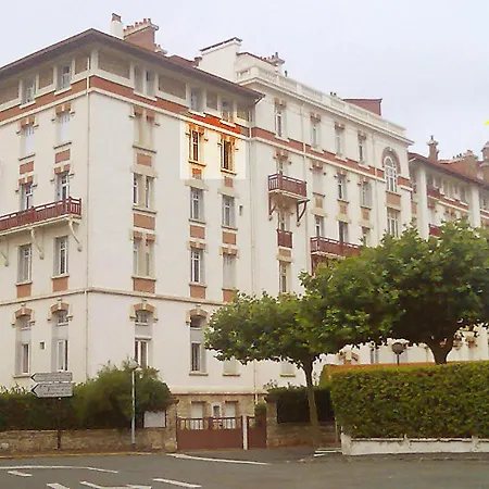 T2 A Pied De Sur Ancien Chic, Samedi A Samedi Apartment