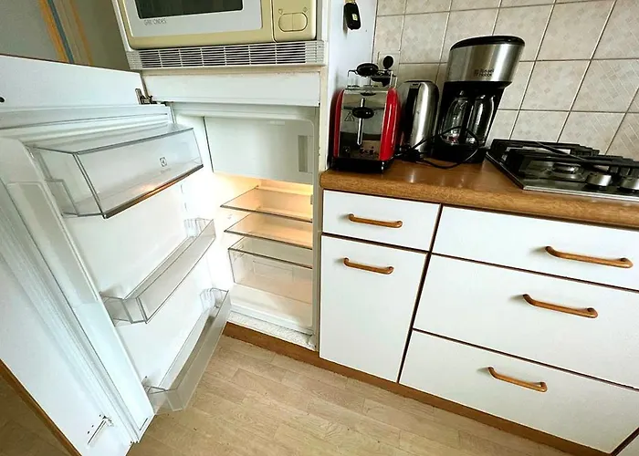 T2 A Pied De Sur Ancien Chic, Samedi A Samedi